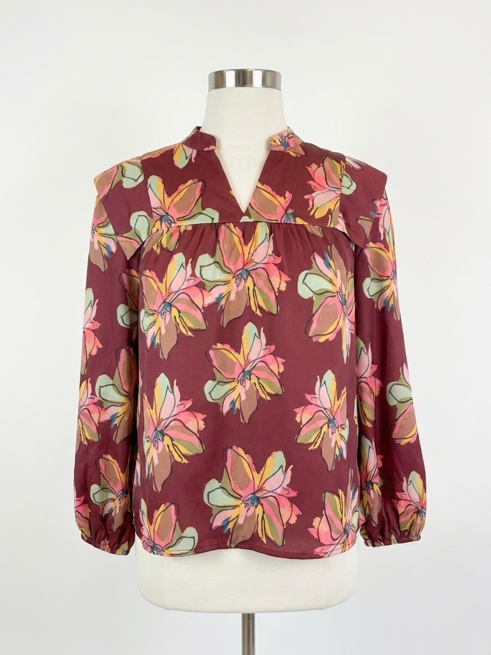 NEW CROSBY BY MOLLIE BURCH the gaines top in gallery floral